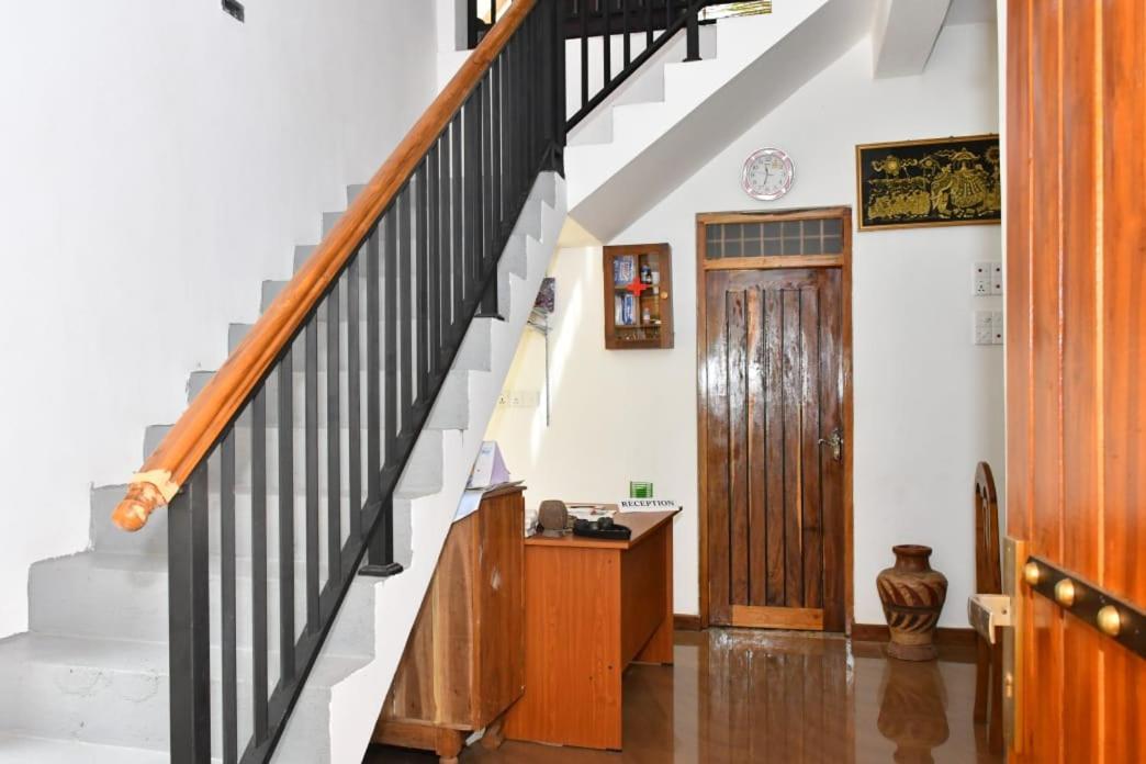 Pearl Bungalow Тринкомали Экстерьер фото