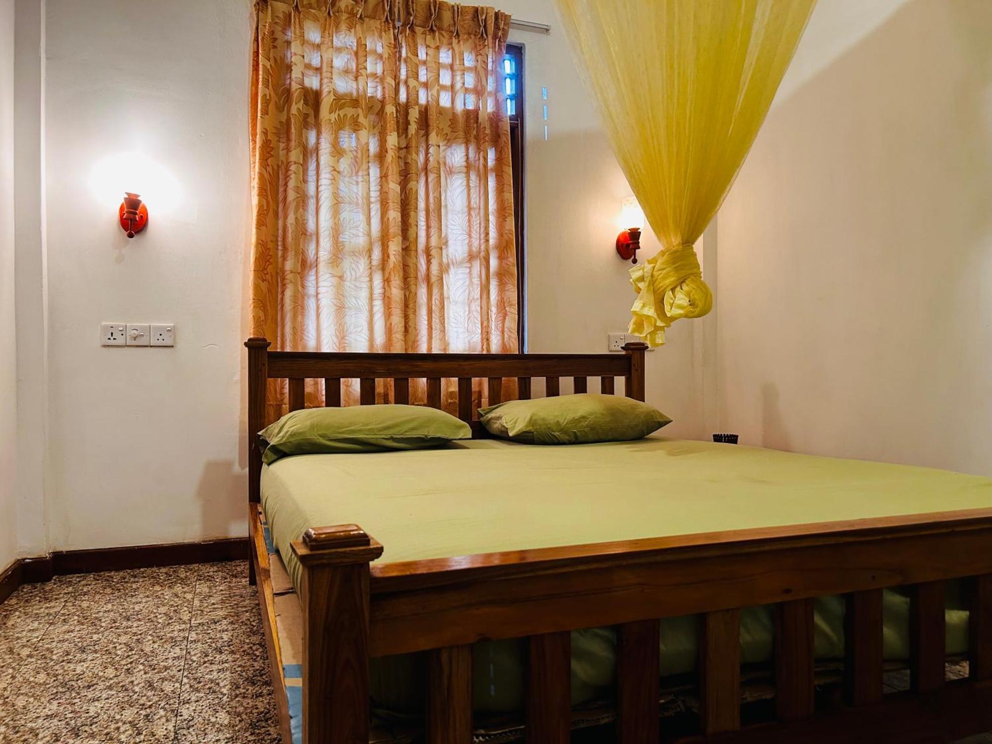 Pearl Bungalow Тринкомали Экстерьер фото