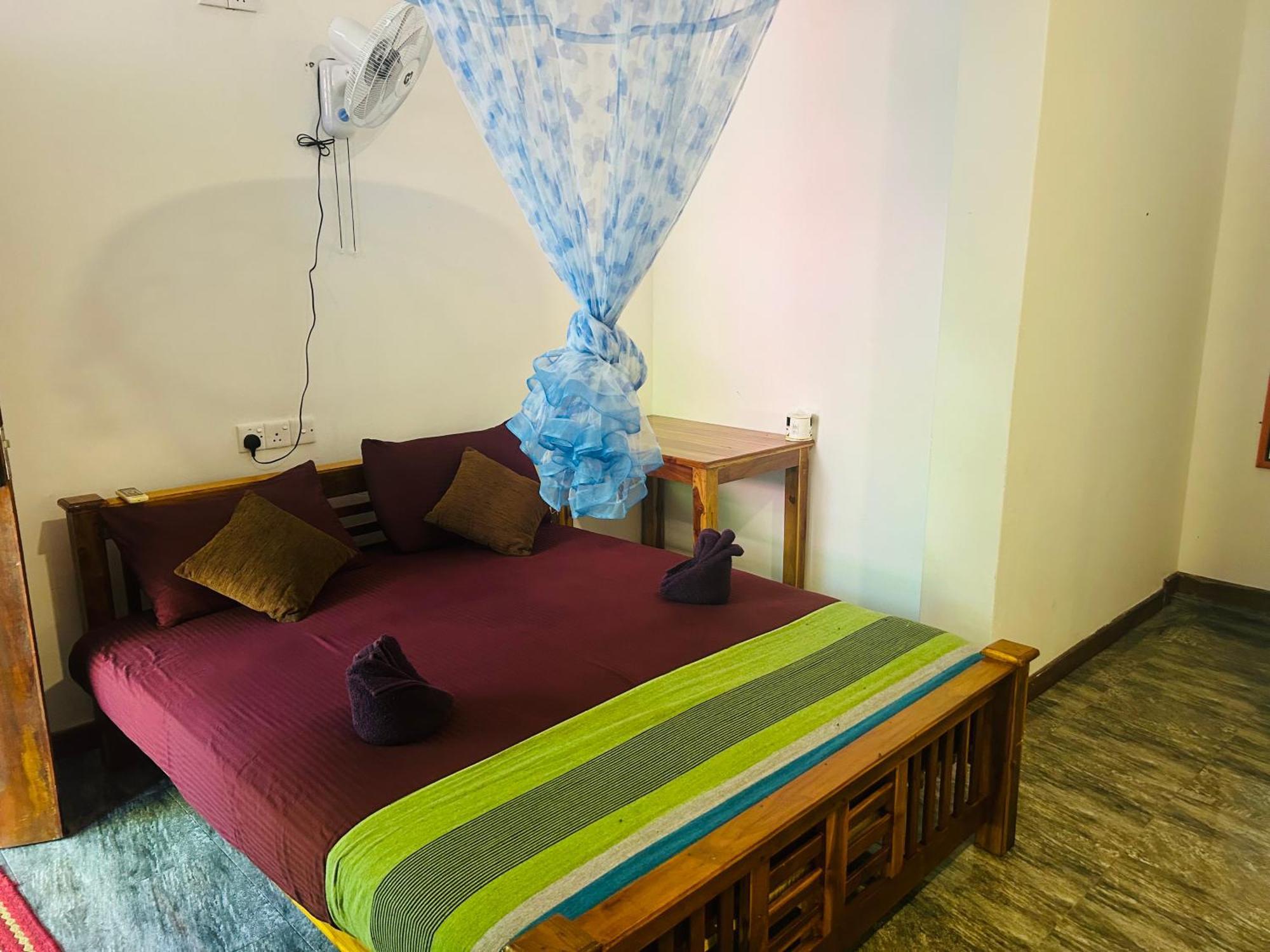 Pearl Bungalow Тринкомали Экстерьер фото