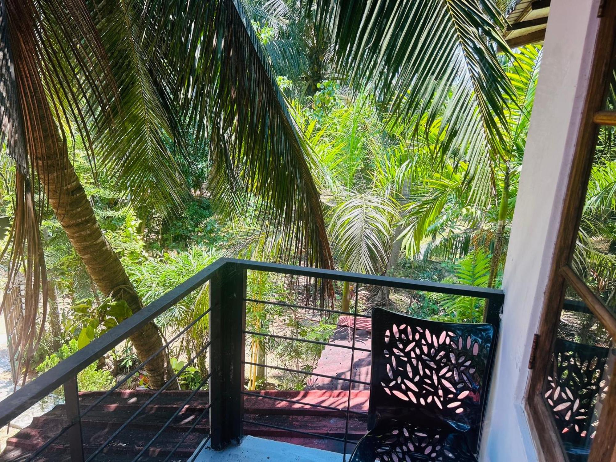 Pearl Bungalow Тринкомали Экстерьер фото